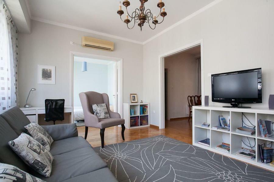 Ermou 44 - Family Apartment เอเธนส์ ภายนอก รูปภาพ